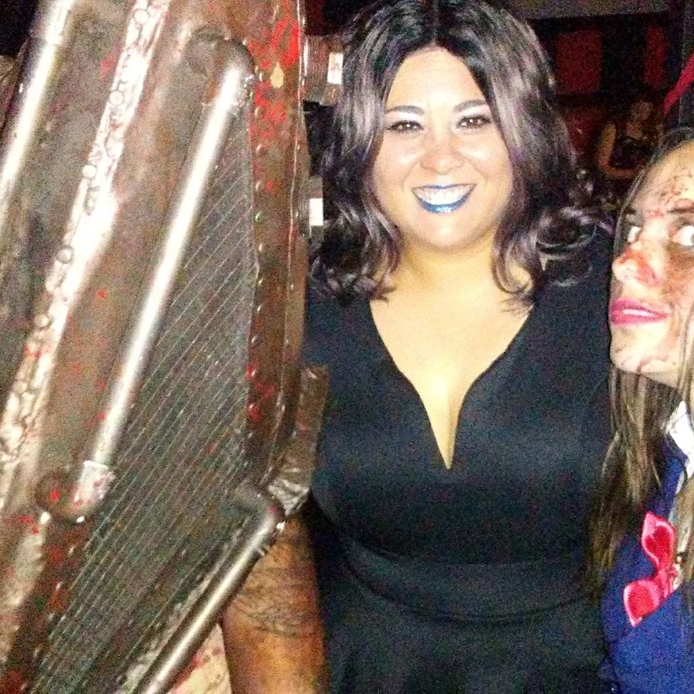 Meet your Posher, Davina